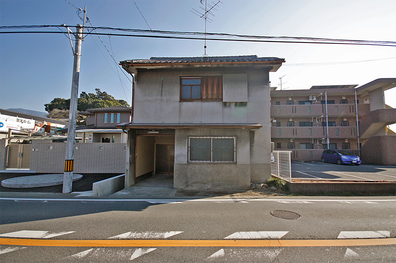 桜井市大字谷：165号線沿いの古家です