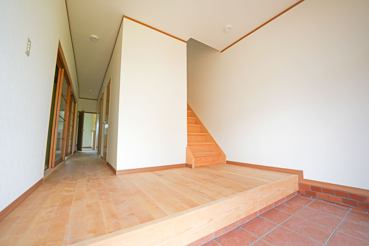 桜井市大字芝：玄関