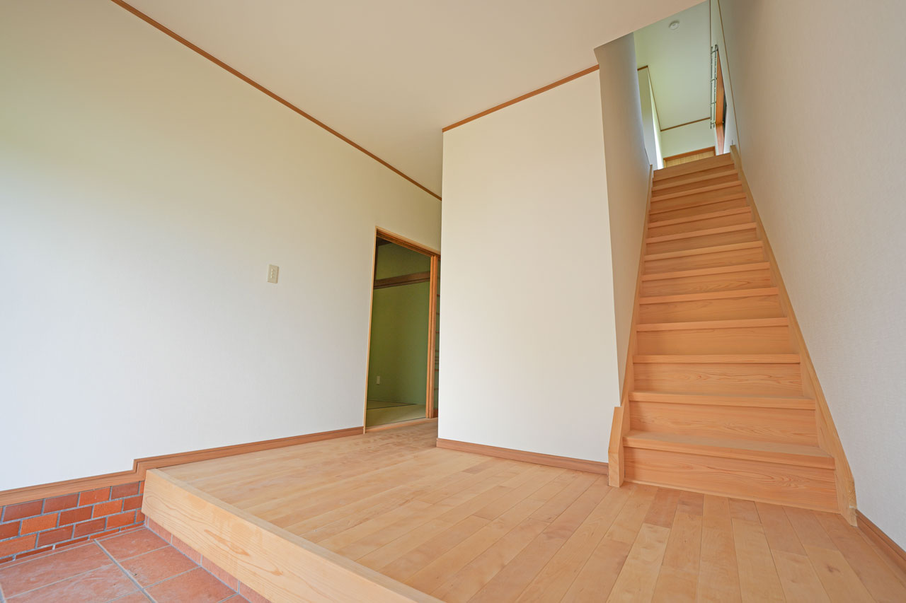 桜井市大字芝：LDK