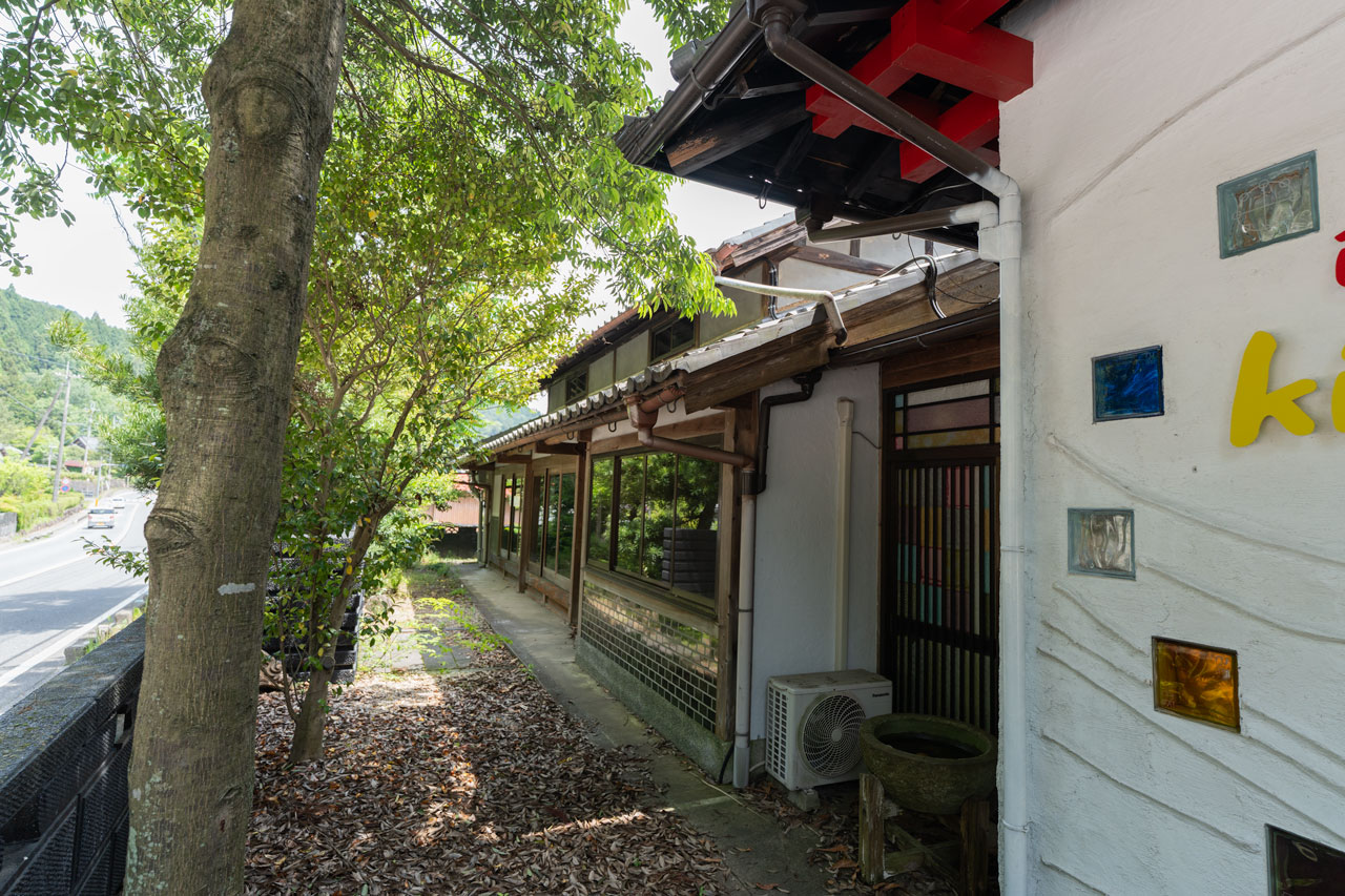 宇陀市榛原山辺三：正面玄関