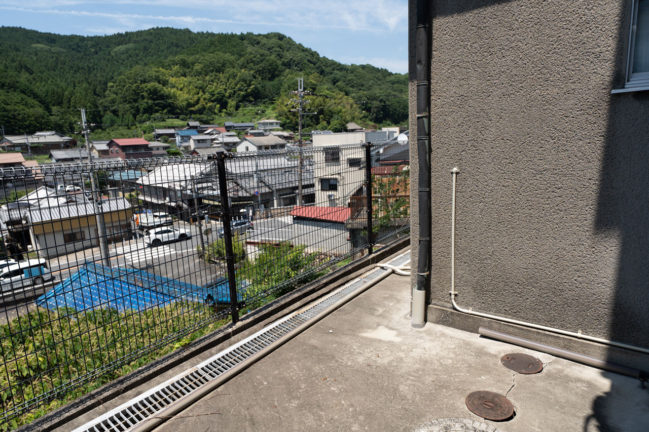 桜井市大字初瀬：一階北側廊下からの眺め