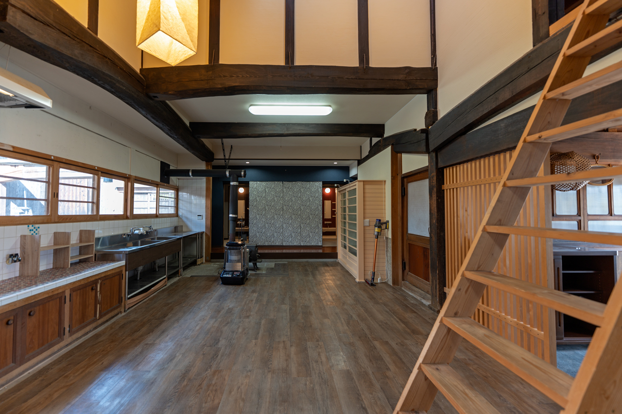 奈良県山辺郡山添村岩屋：キッチン