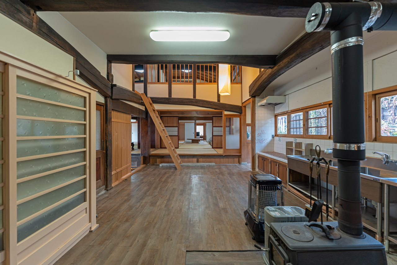 奈良県山辺郡山添村岩屋：キッチン写真