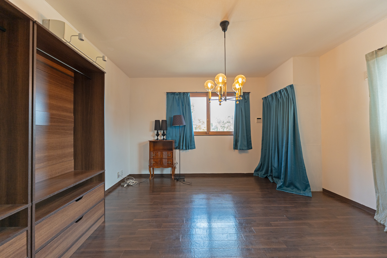 奈良県山辺郡山添村岩屋：洋室写真