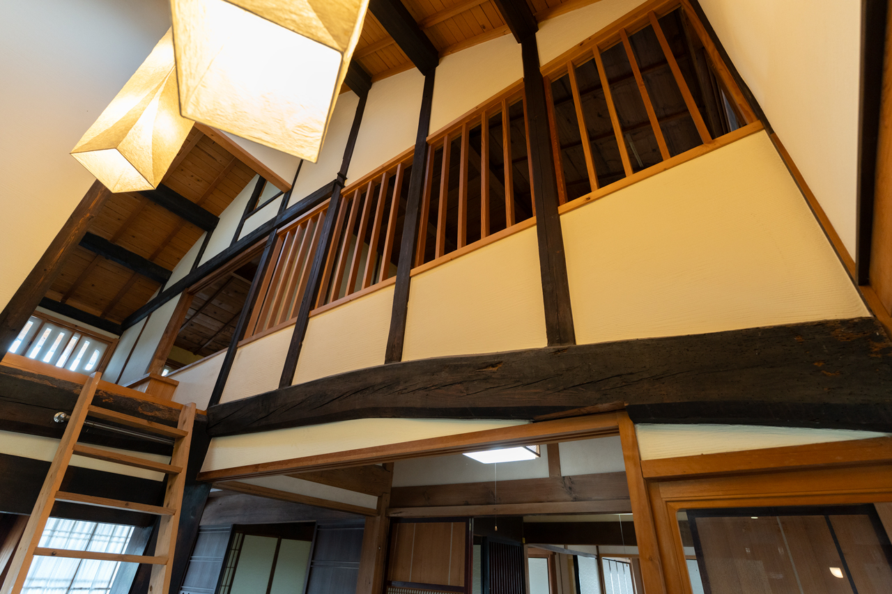 奈良県山辺郡山添村岩屋：２階の梯子