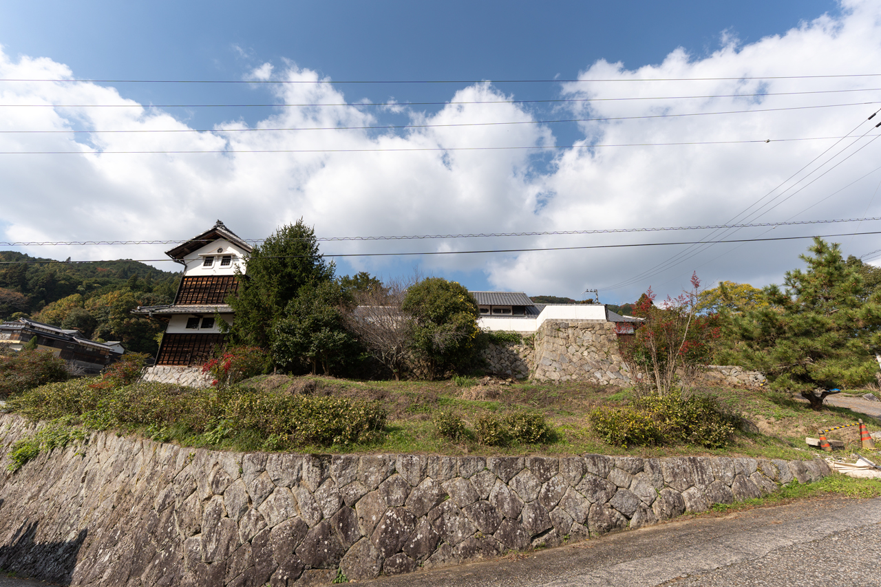 奈良県山辺郡山添村岩屋：外観全景