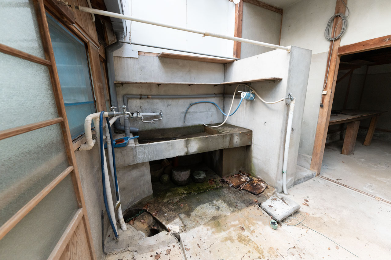 奈良県宇陀市大宇陀中新：水場写真