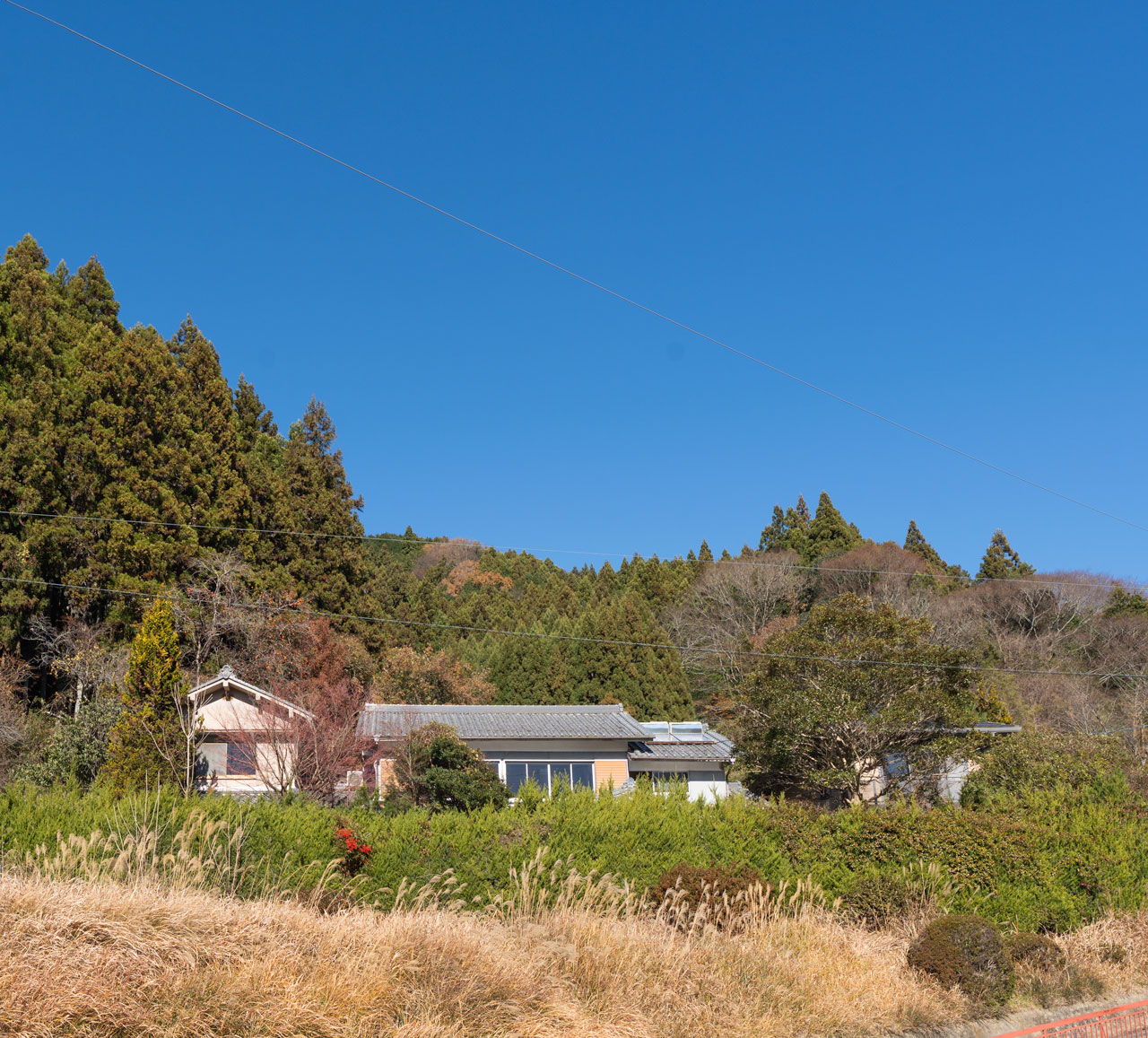 奈良県宇陀市榛原山辺三：外観全景