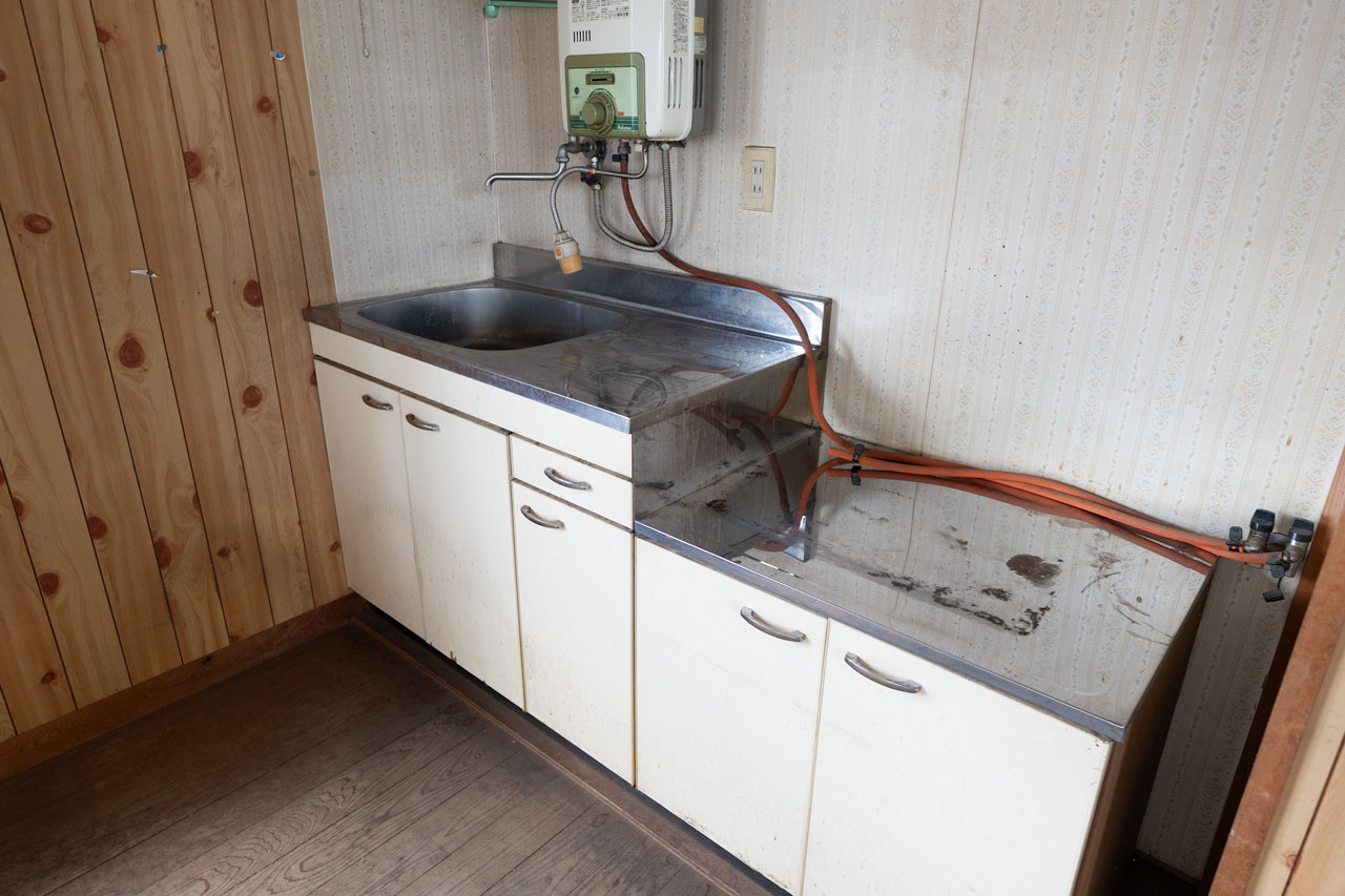 桜井市大字浅古：事務所