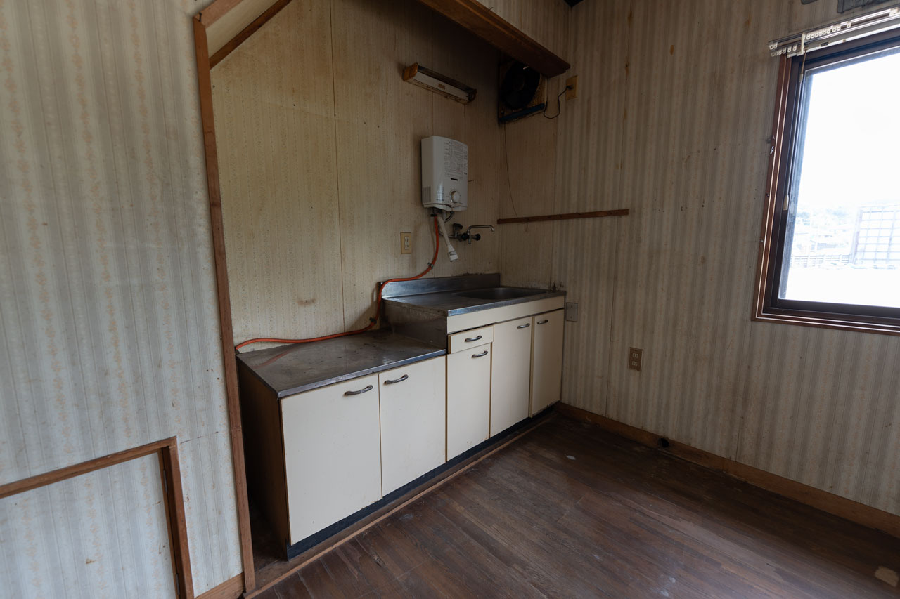 桜井市大字浅古：事務所