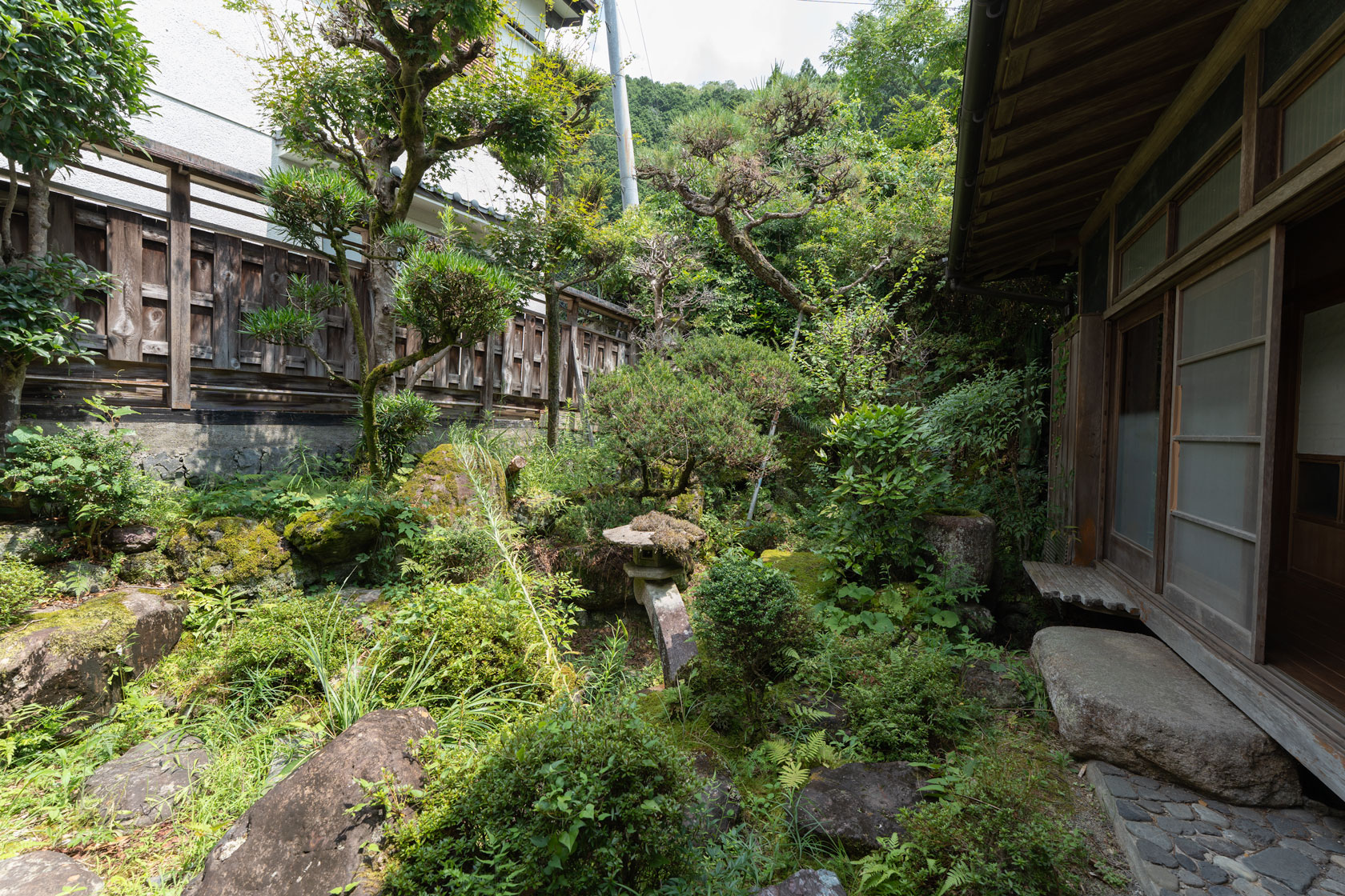 奈良県十津川村大字上野地：日本庭